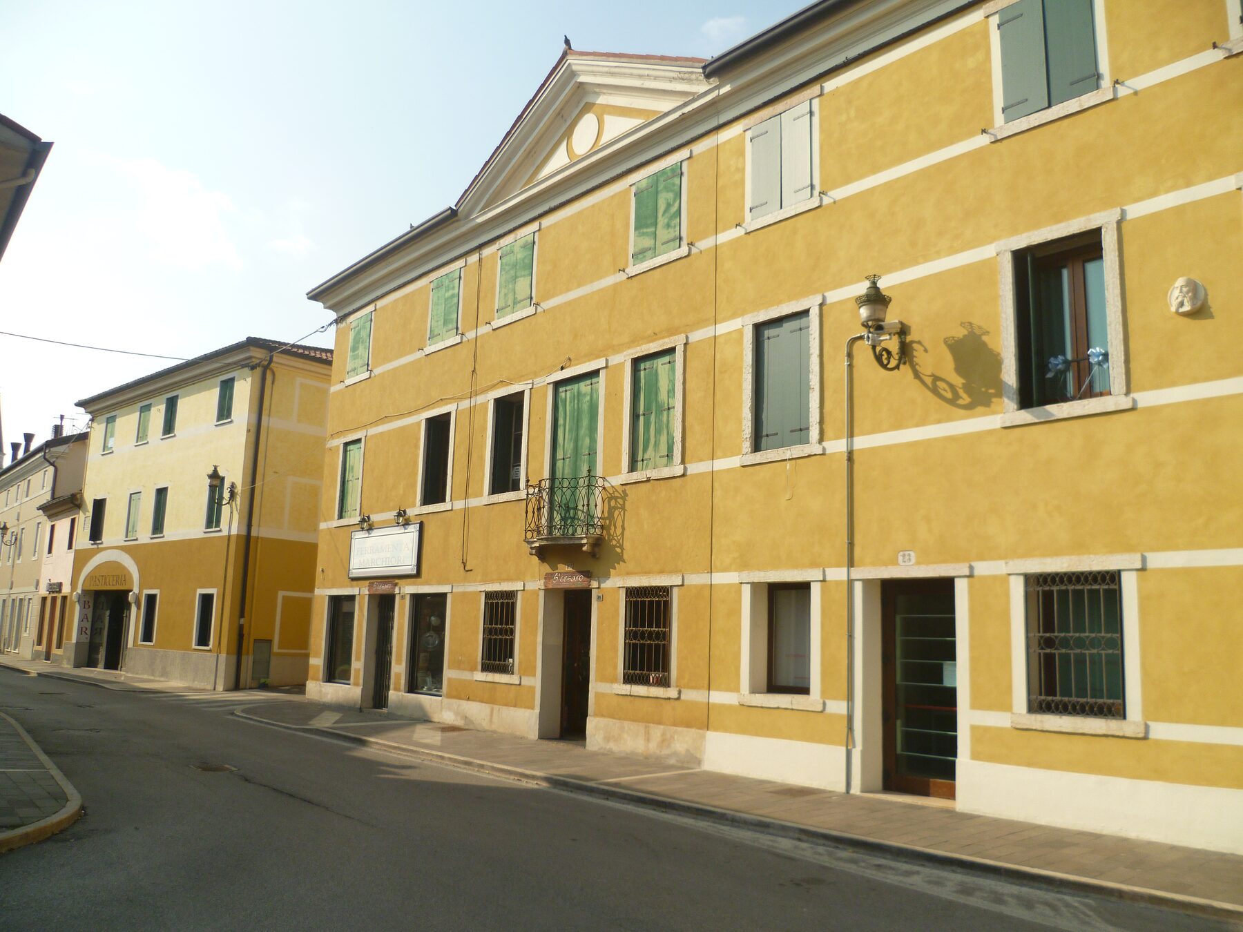 Facciata di Palazzo Sebellin a Rossano Veneto